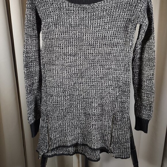 Anthropologie Ruby Moon Side Zip Tunic Sweater Size Small - Picture 5 of 14